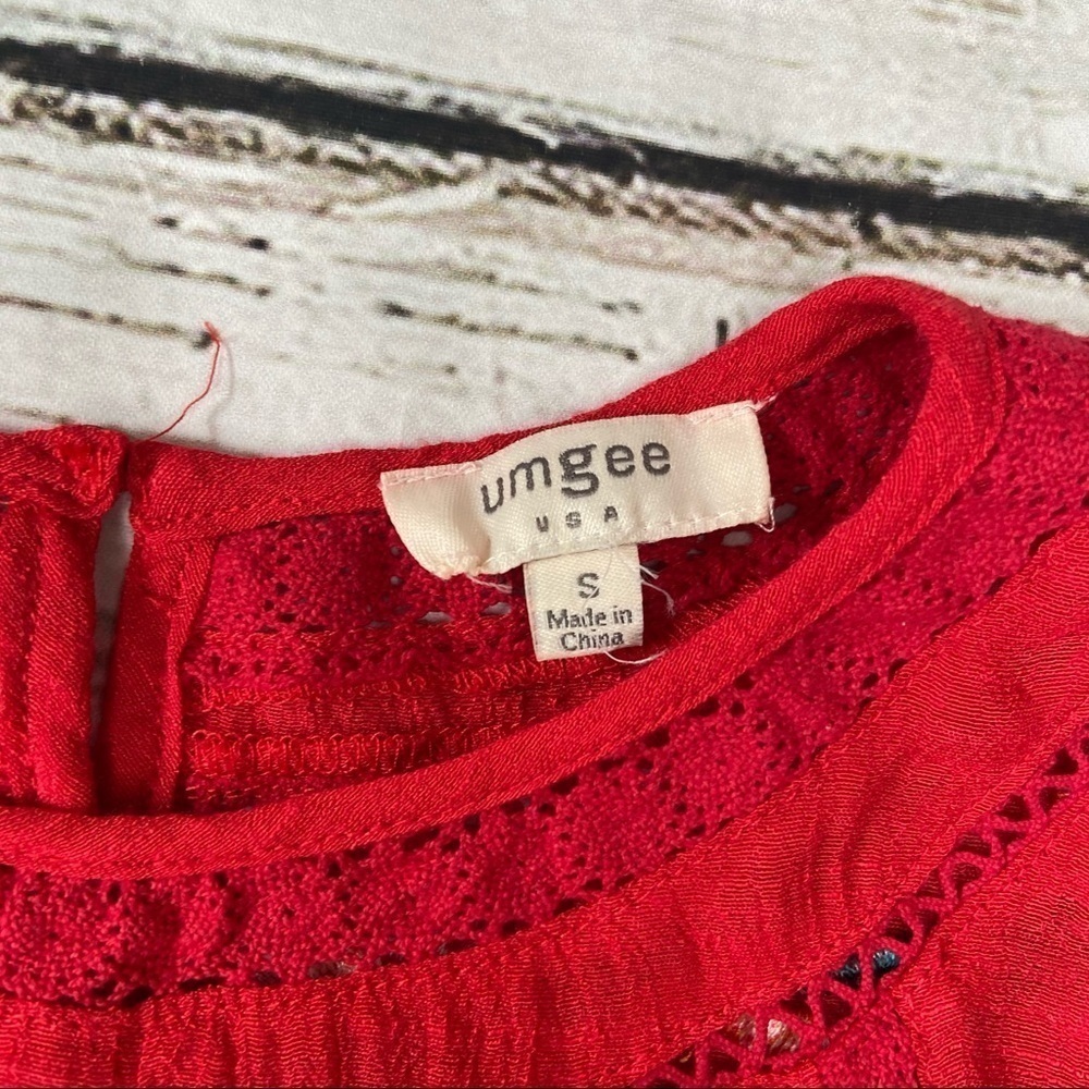 Umgee Floral Embroidered Short Sleeve Peasant Top - Picture 2 of 9